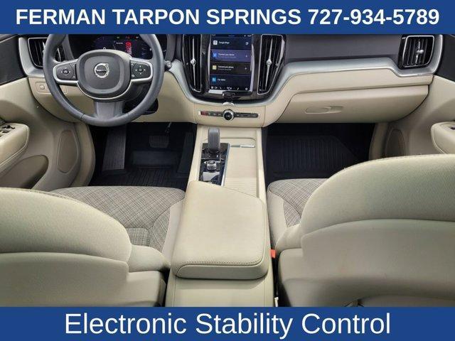 used 2022 Volvo XC60 Recharge Plug-In Hybrid car, priced at $38,207