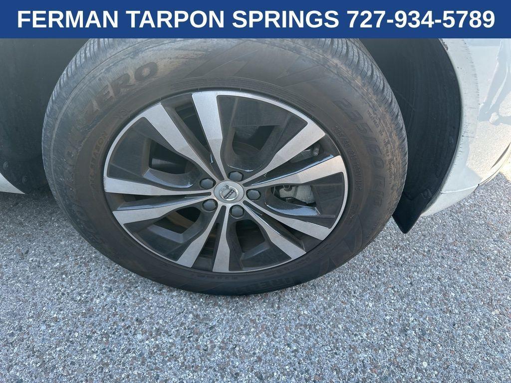 used 2022 Volvo XC60 Recharge Plug-In Hybrid car, priced at $40,977