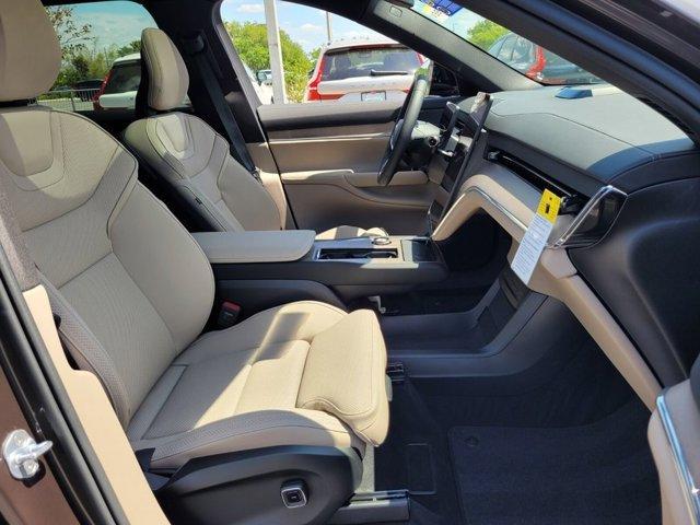 new 2025 Volvo EX90 car, priced at $85,045
