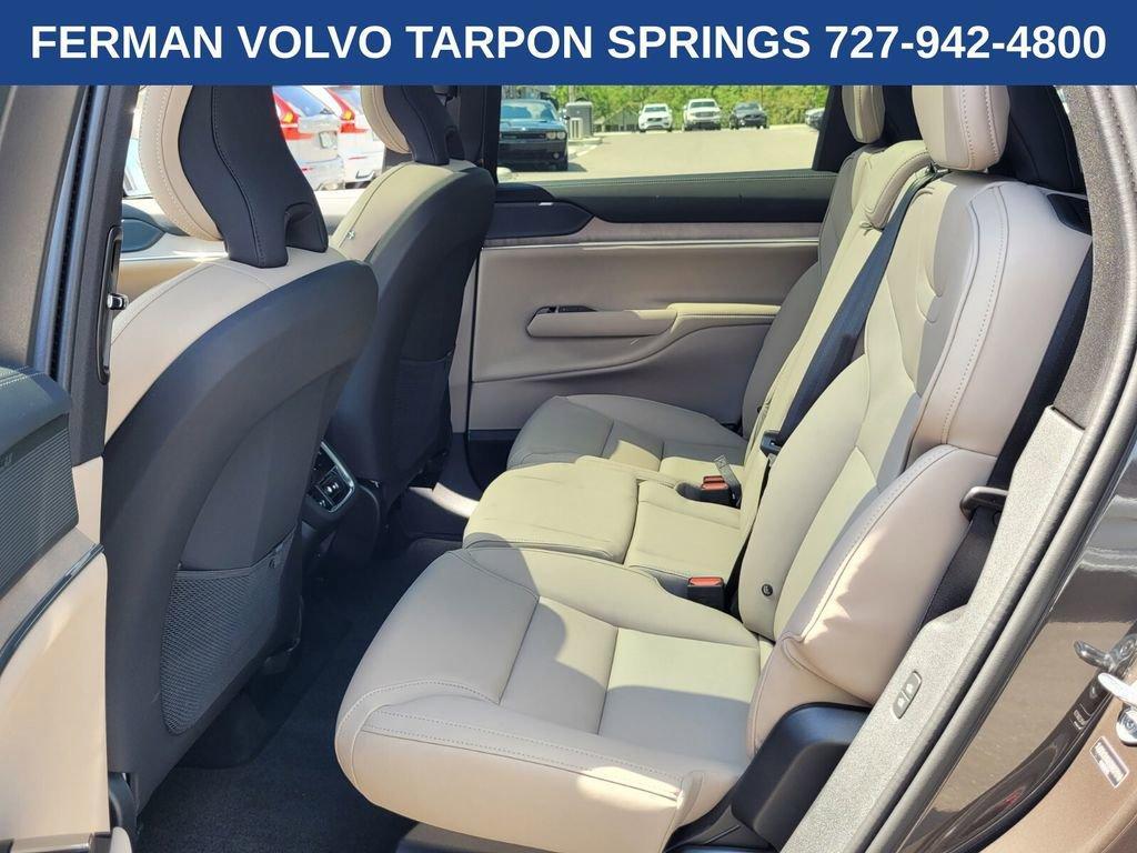 new 2025 Volvo EX90 car, priced at $85,045