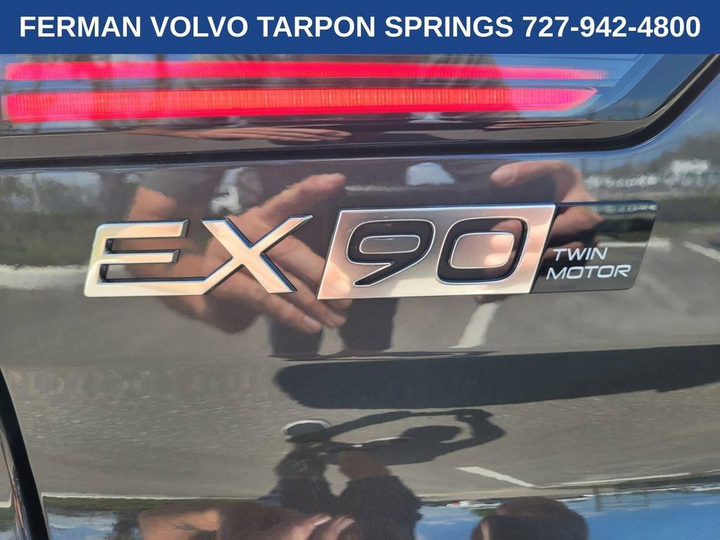 new 2025 Volvo EX90 car, priced at $85,045