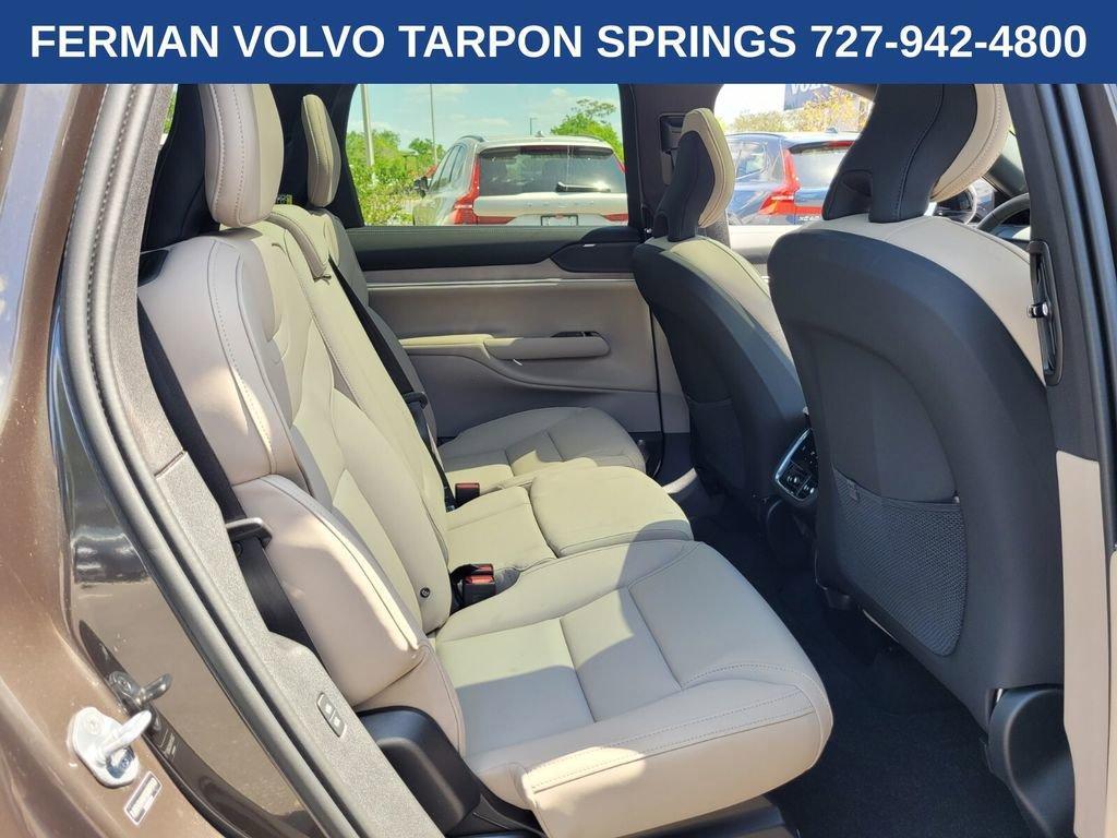 new 2025 Volvo EX90 car, priced at $85,045