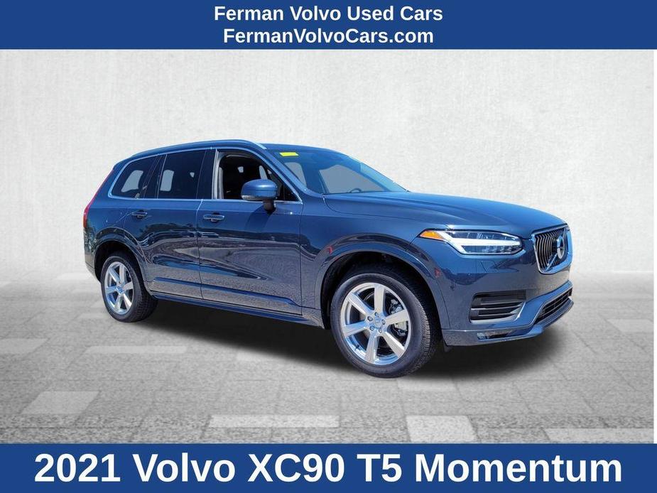 used 2021 Volvo XC90 car, priced at $38,100