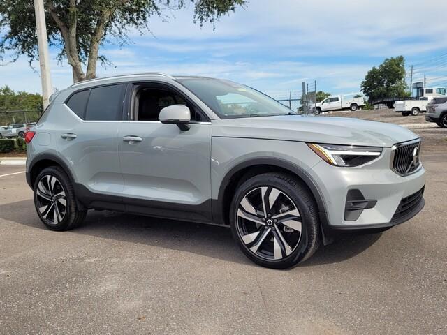 used 2024 Volvo XC40 car, priced at $35,677