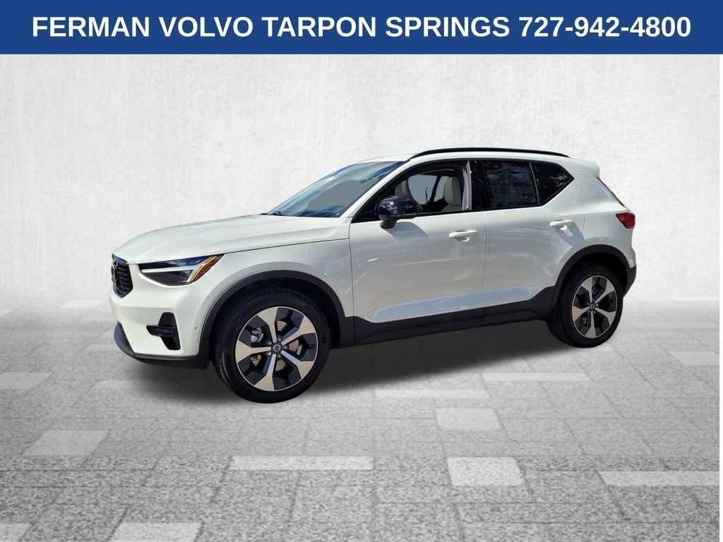 new 2026 Volvo XC40 car