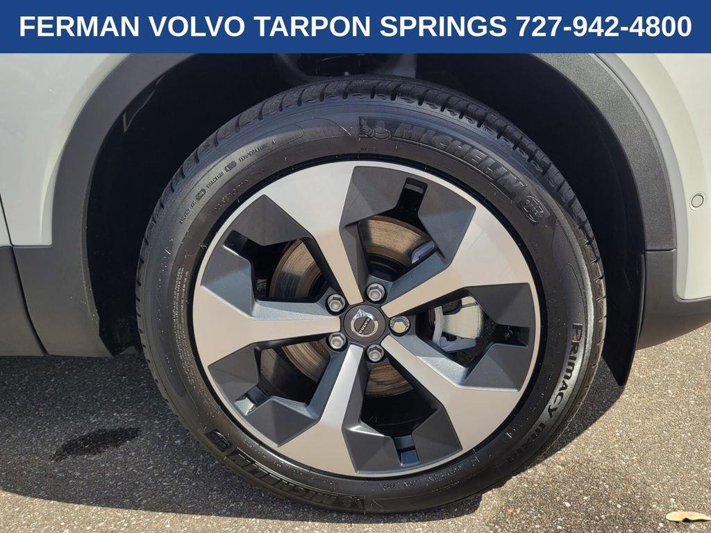 new 2026 Volvo XC40 car