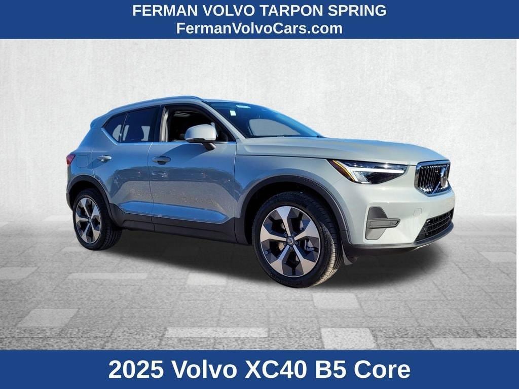 new 2025 Volvo XC40 car, priced at $45,465