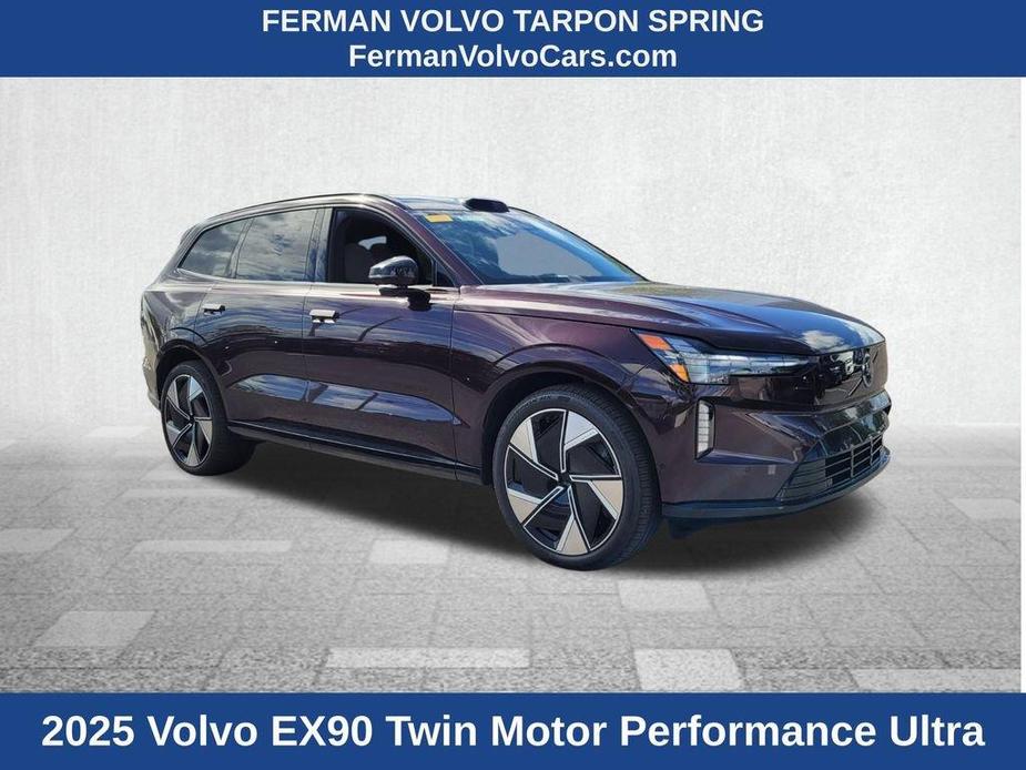 new 2025 Volvo EX90 car, priced at $95,140