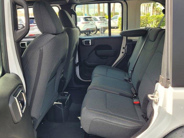 new 2025 Jeep Wrangler car, priced at $44,985