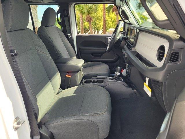 new 2025 Jeep Wrangler car, priced at $44,985