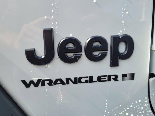 new 2025 Jeep Wrangler car, priced at $44,985