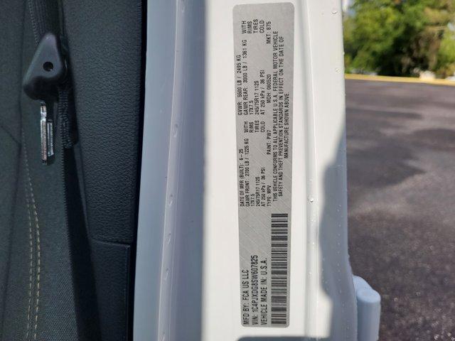 new 2025 Jeep Wrangler car, priced at $44,985