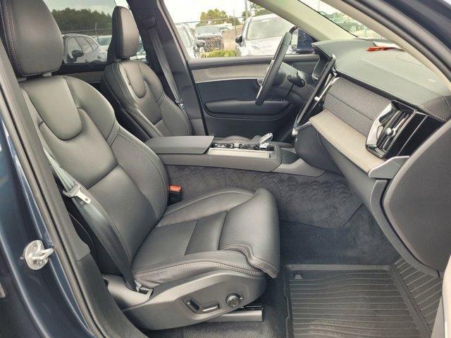 new 2025 Volvo XC90 car, priced at $72,755
