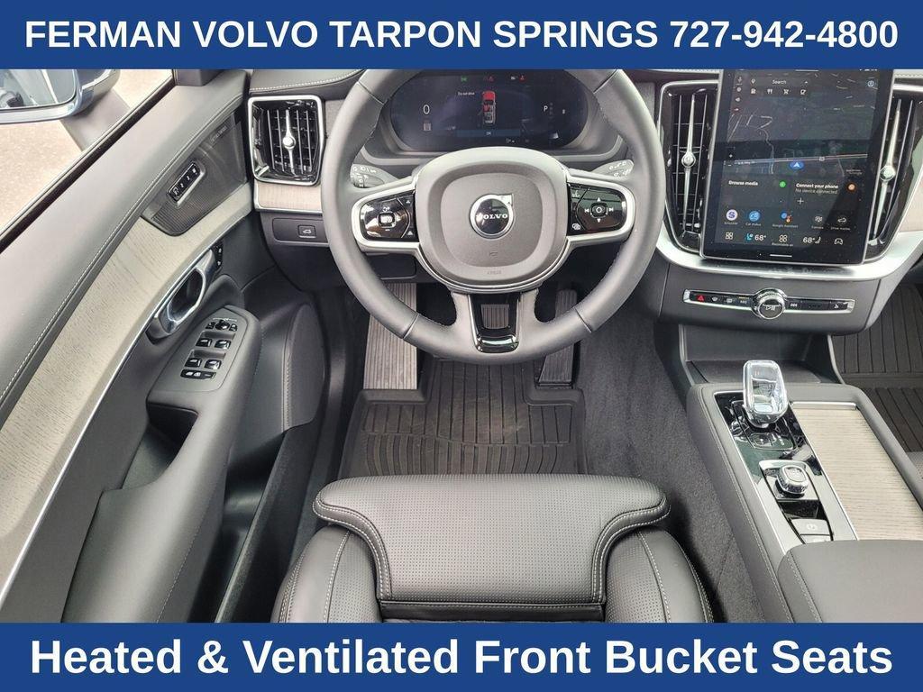 new 2025 Volvo XC90 car, priced at $72,755