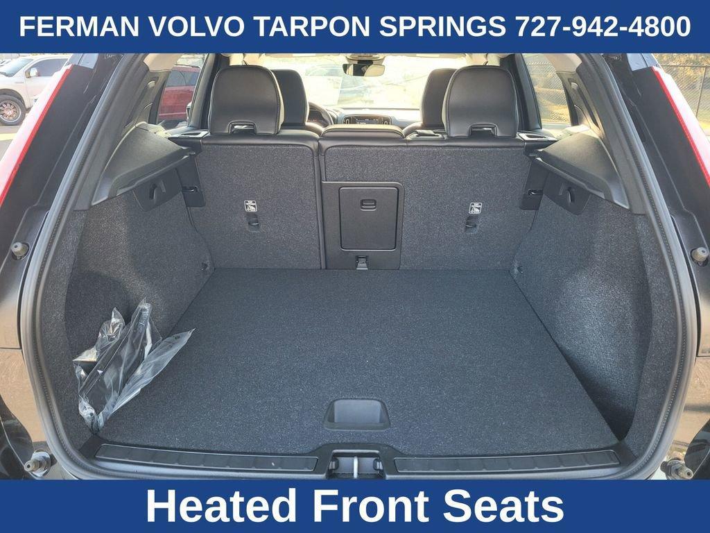 new 2025 Volvo XC40 car, priced at $44,845