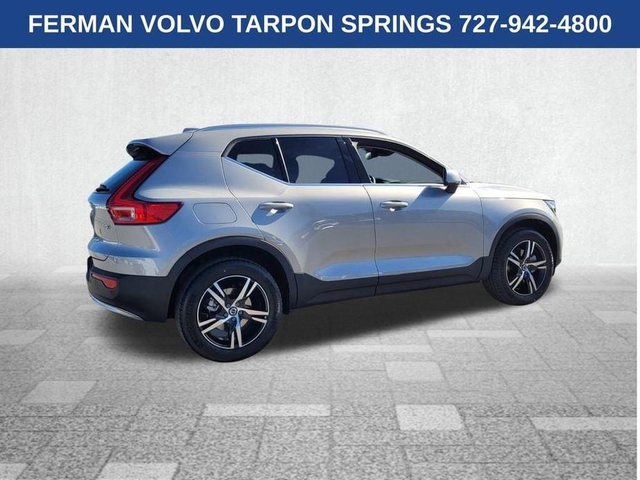 new 2025 Volvo XC40 car, priced at $43,665