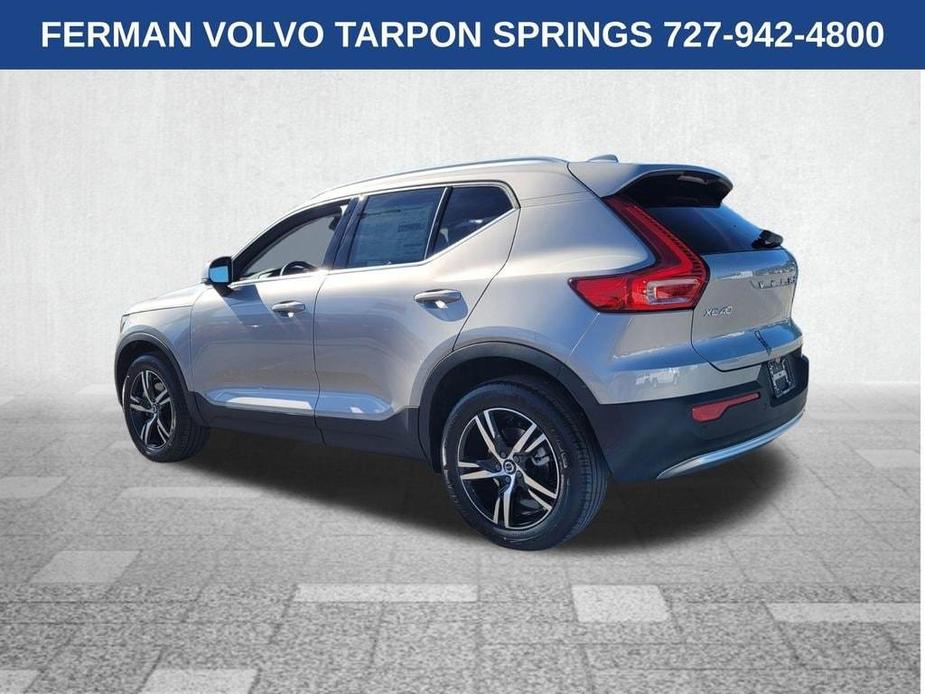 new 2025 Volvo XC40 car, priced at $43,665