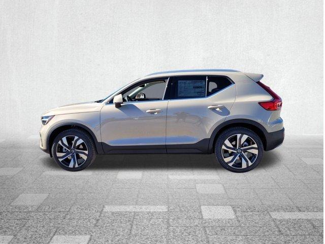 new 2025 Volvo XC40 car, priced at $51,000