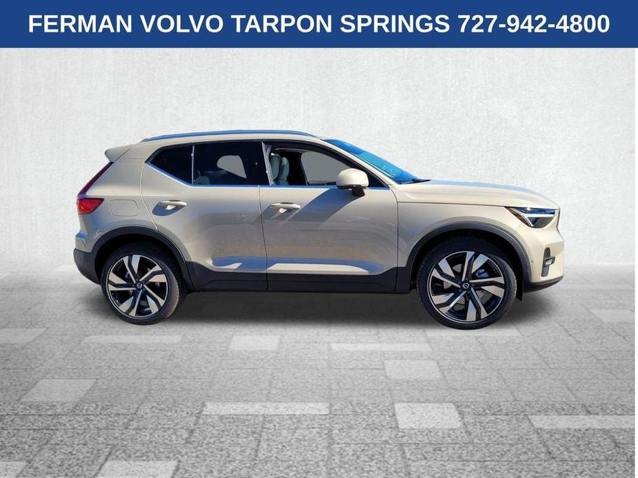 new 2025 Volvo XC40 car, priced at $51,000