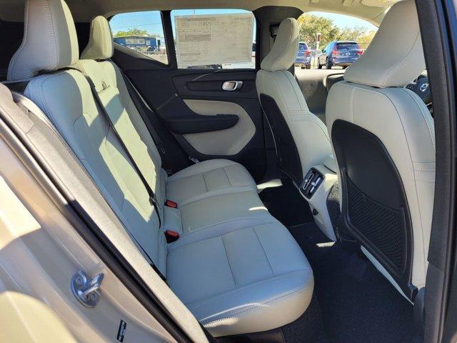 new 2025 Volvo XC40 car, priced at $51,000