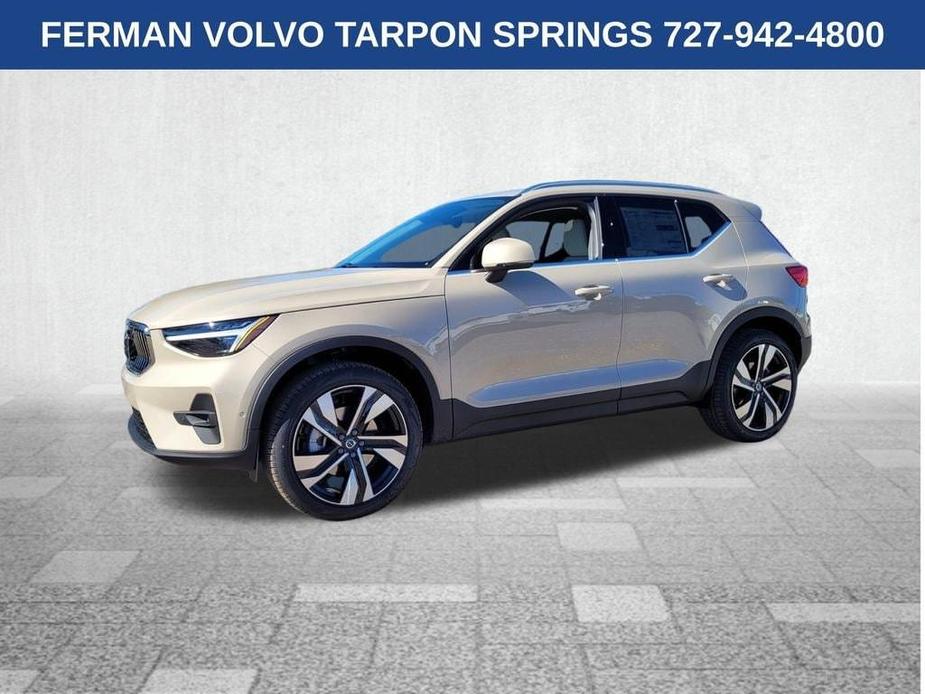 new 2025 Volvo XC40 car, priced at $51,000