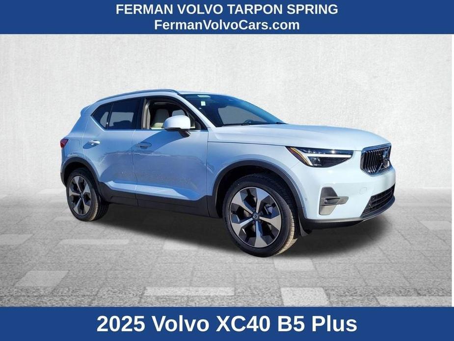 new 2025 Volvo XC40 car, priced at $48,315