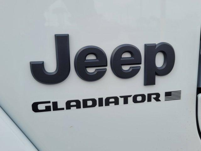 new 2025 Jeep Gladiator car, priced at $44,785