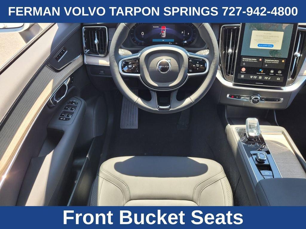 new 2025 Volvo XC90 car, priced at $61,045