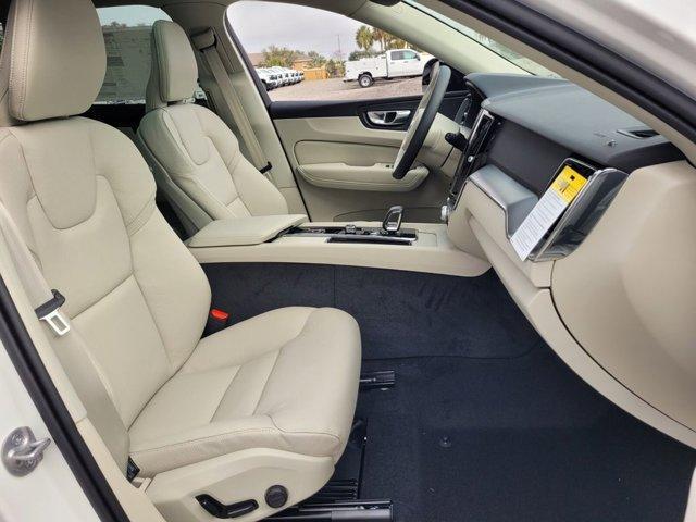 new 2025 Volvo XC60 car, priced at $48,345