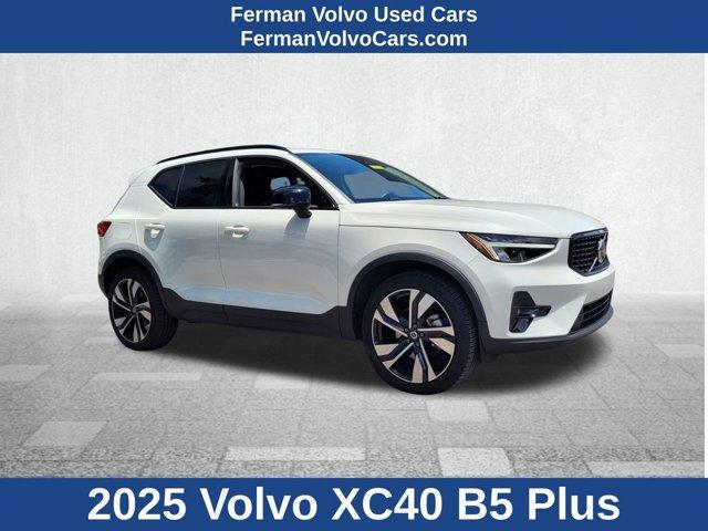 used 2025 Volvo XC40 car, priced at $39,200