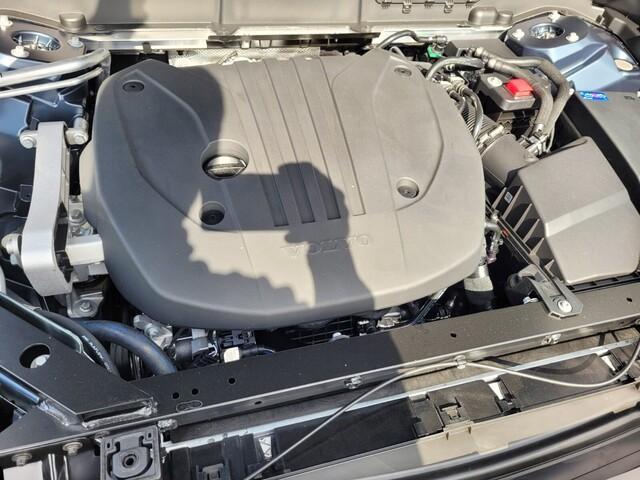 new 2026 Volvo XC60 car, priced at $57,985