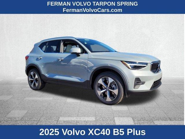 new 2025 Volvo XC40 car, priced at $48,335