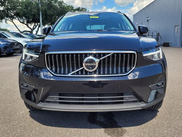 used 2025 Volvo XC40 car, priced at $37,800