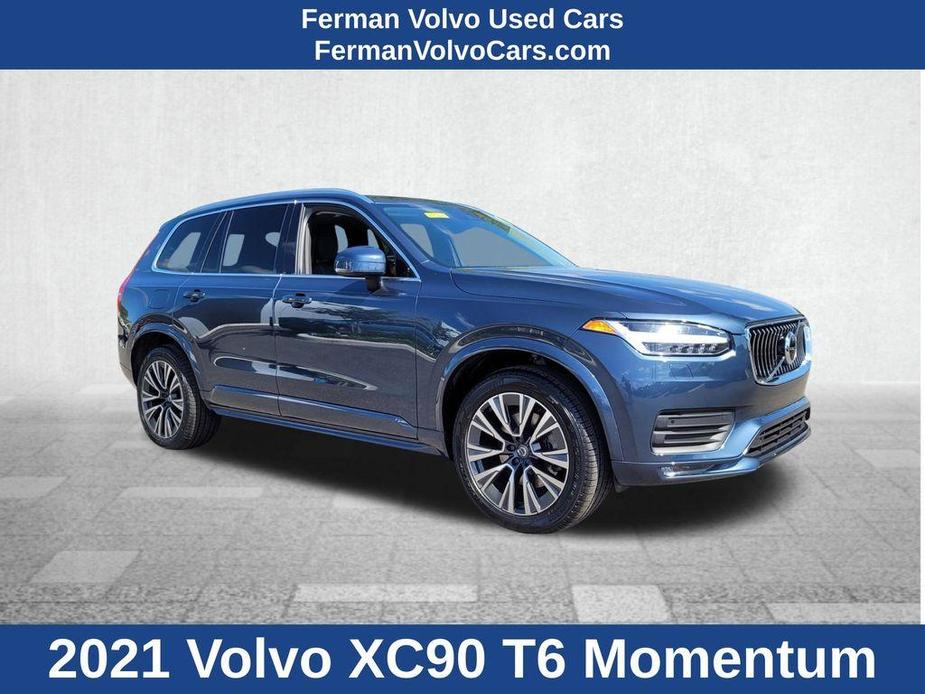 used 2021 Volvo XC90 car, priced at $37,900