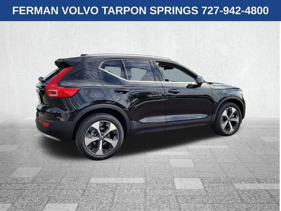 new 2025 Volvo XC40 car, priced at $46,015