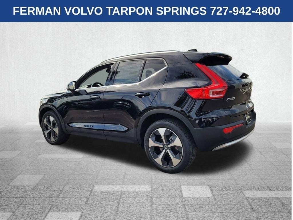 new 2025 Volvo XC40 car, priced at $46,015