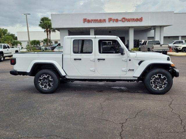 new 2025 Jeep Gladiator car, priced at $52,180