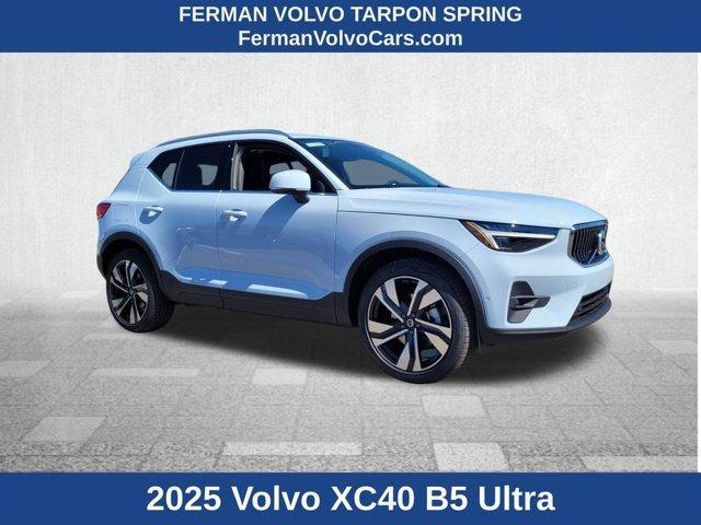 new 2025 Volvo XC40 car, priced at $51,015