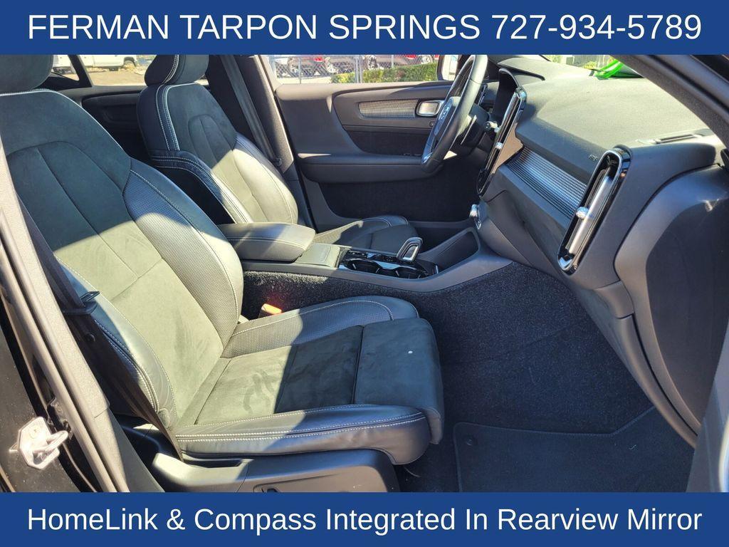 used 2019 Volvo XC40 car, priced at $23,577