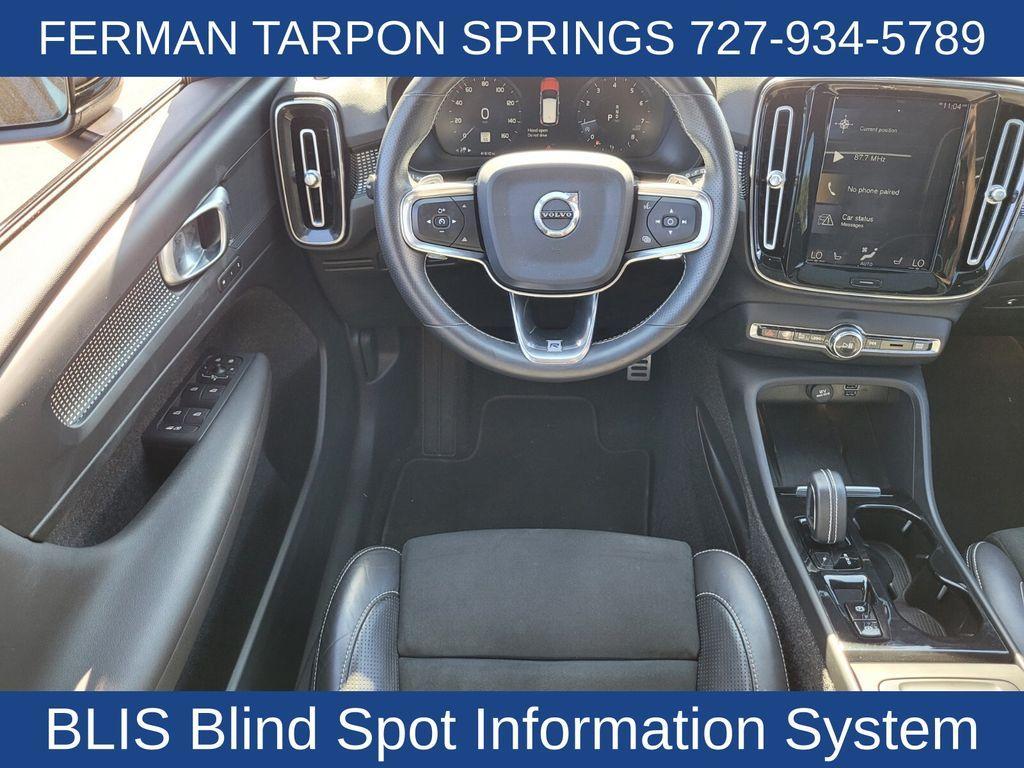 used 2019 Volvo XC40 car, priced at $23,577