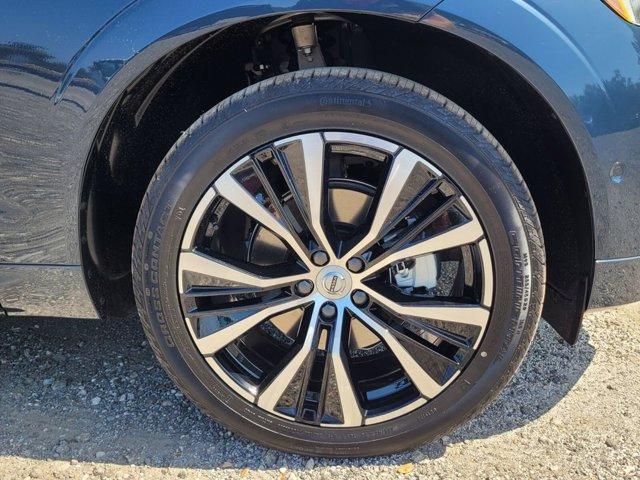 new 2025 Volvo XC60 car, priced at $55,360