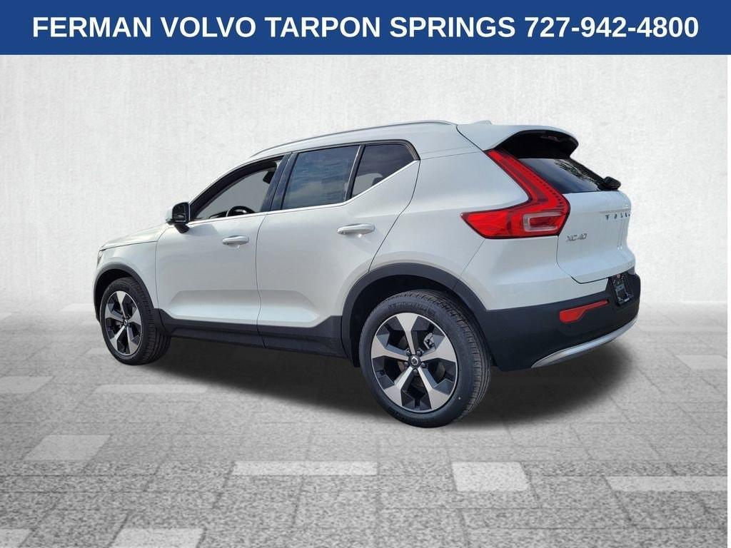 new 2025 Volvo XC40 car, priced at $47,695