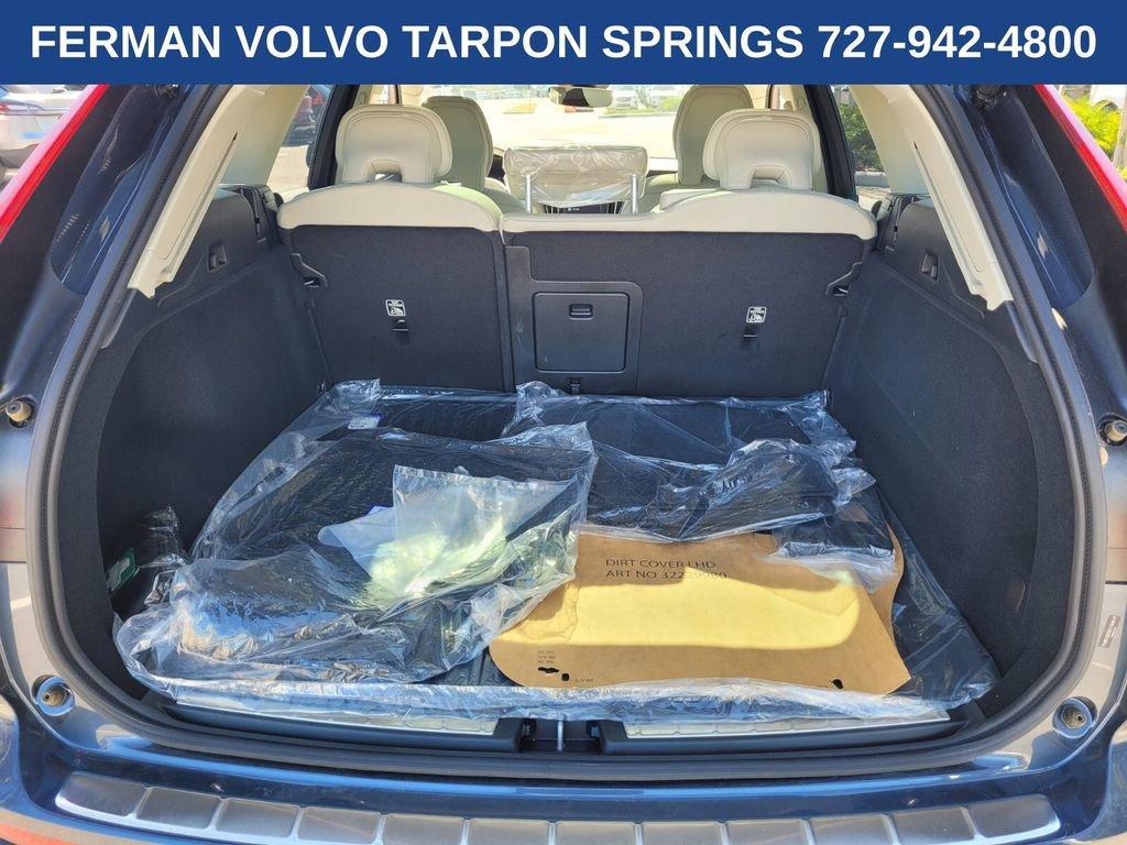 new 2025 Volvo XC60 car, priced at $54,585