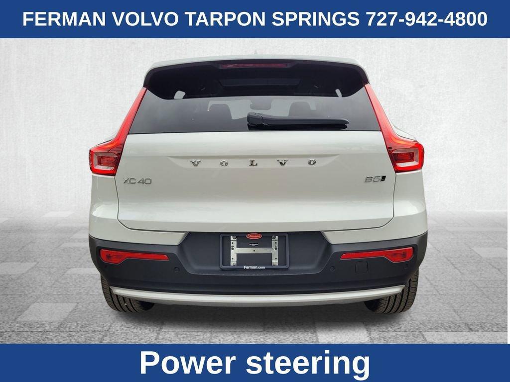 new 2025 Volvo XC40 car, priced at $46,015