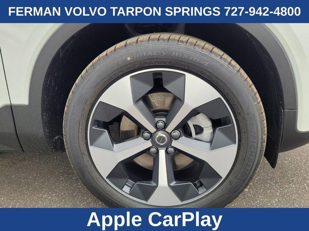 new 2025 Volvo XC40 car, priced at $46,015