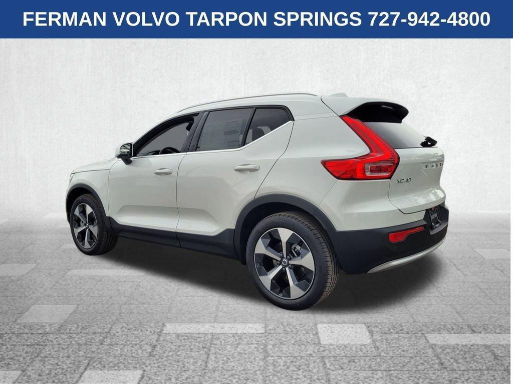 new 2025 Volvo XC40 car, priced at $46,015