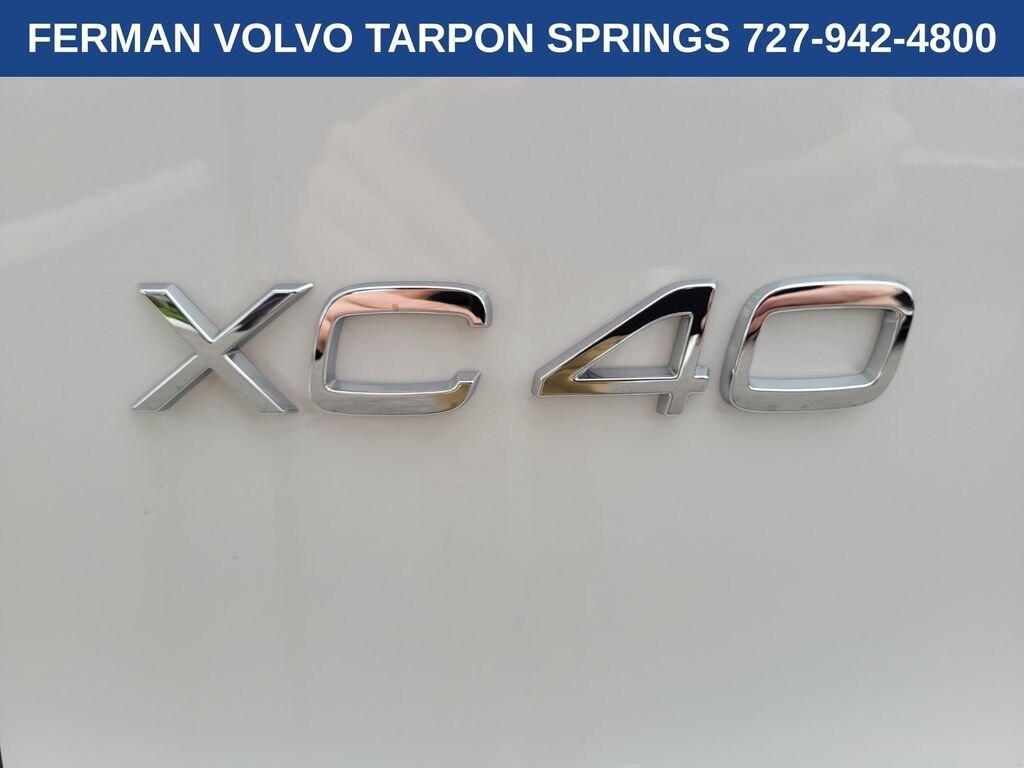 new 2025 Volvo XC40 car, priced at $46,015