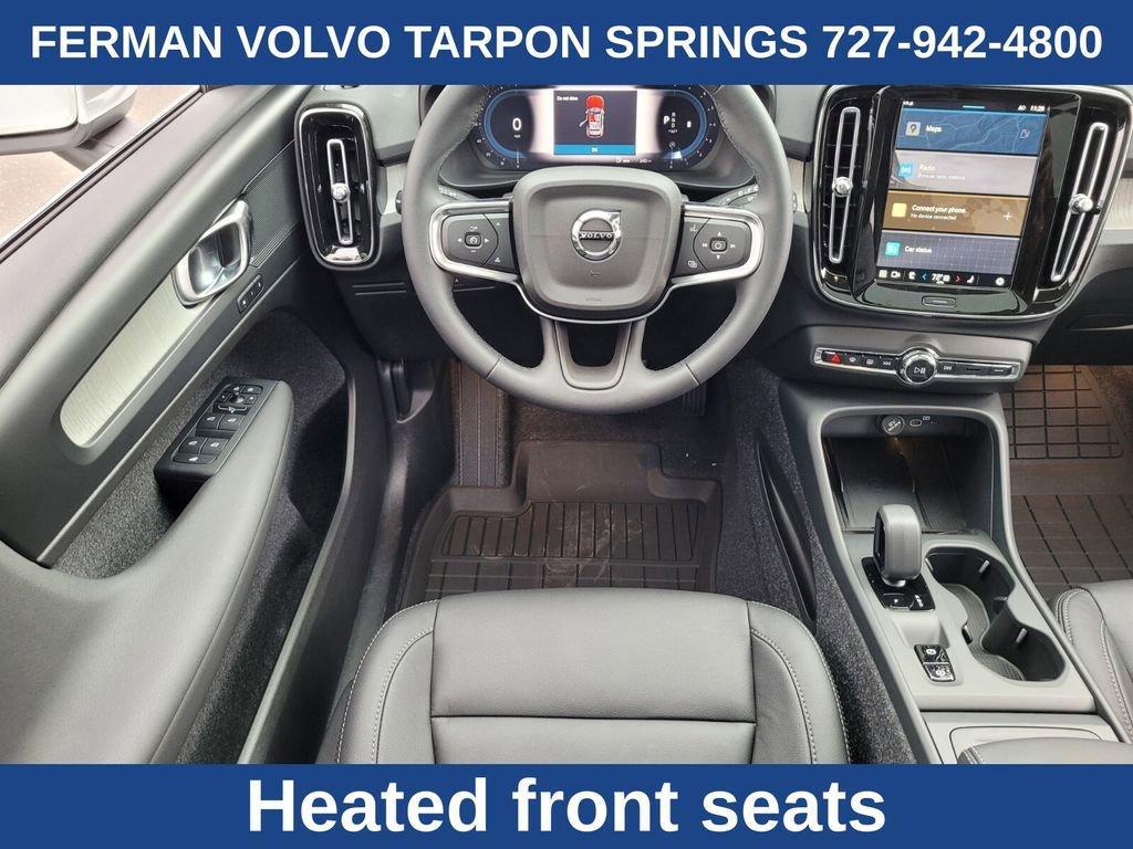new 2025 Volvo XC40 car, priced at $46,015