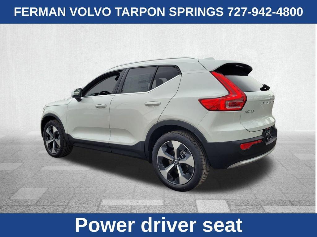 new 2025 Volvo XC40 car, priced at $46,015