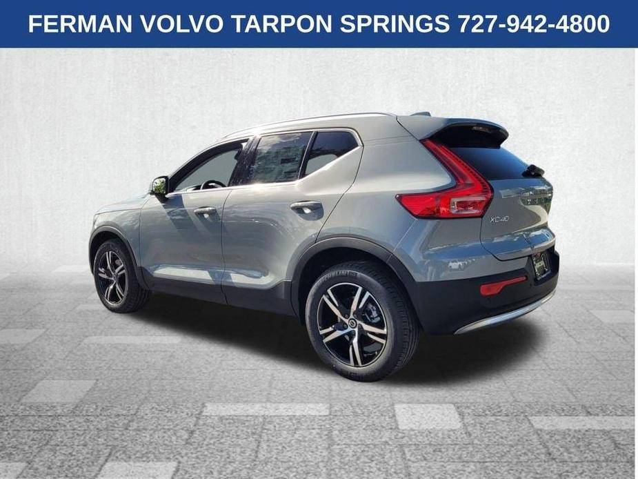 new 2025 Volvo XC40 car, priced at $43,665